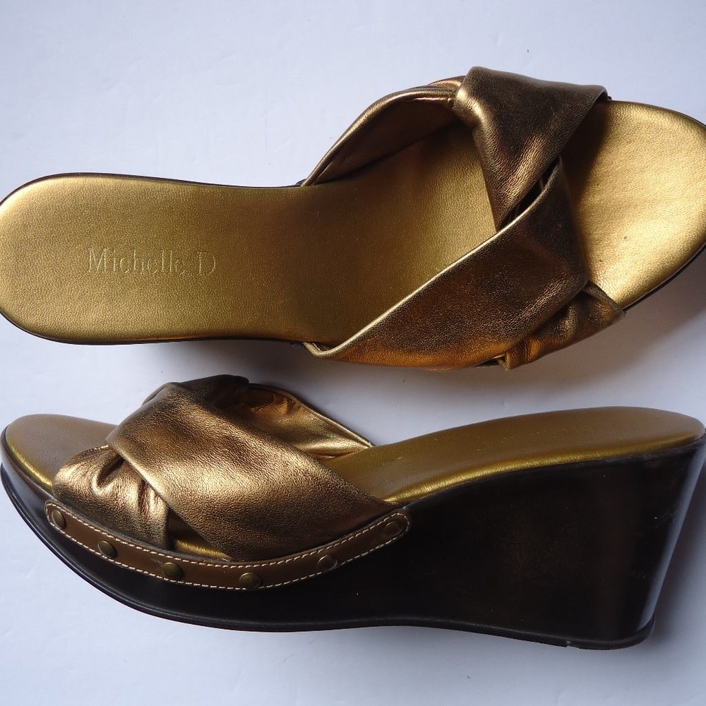 SIZE 8.5.MICHELLE D KIMBER Wedge leather sandals.